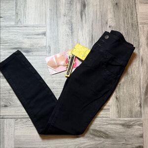 YMI Women's Jet Black Skinny Jeans